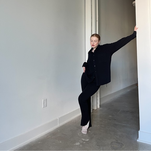 Richer Poorer ribbed button up lounge top size S - Picture 7 of 8